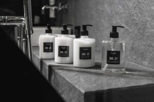 Засоби для догляду за волосся