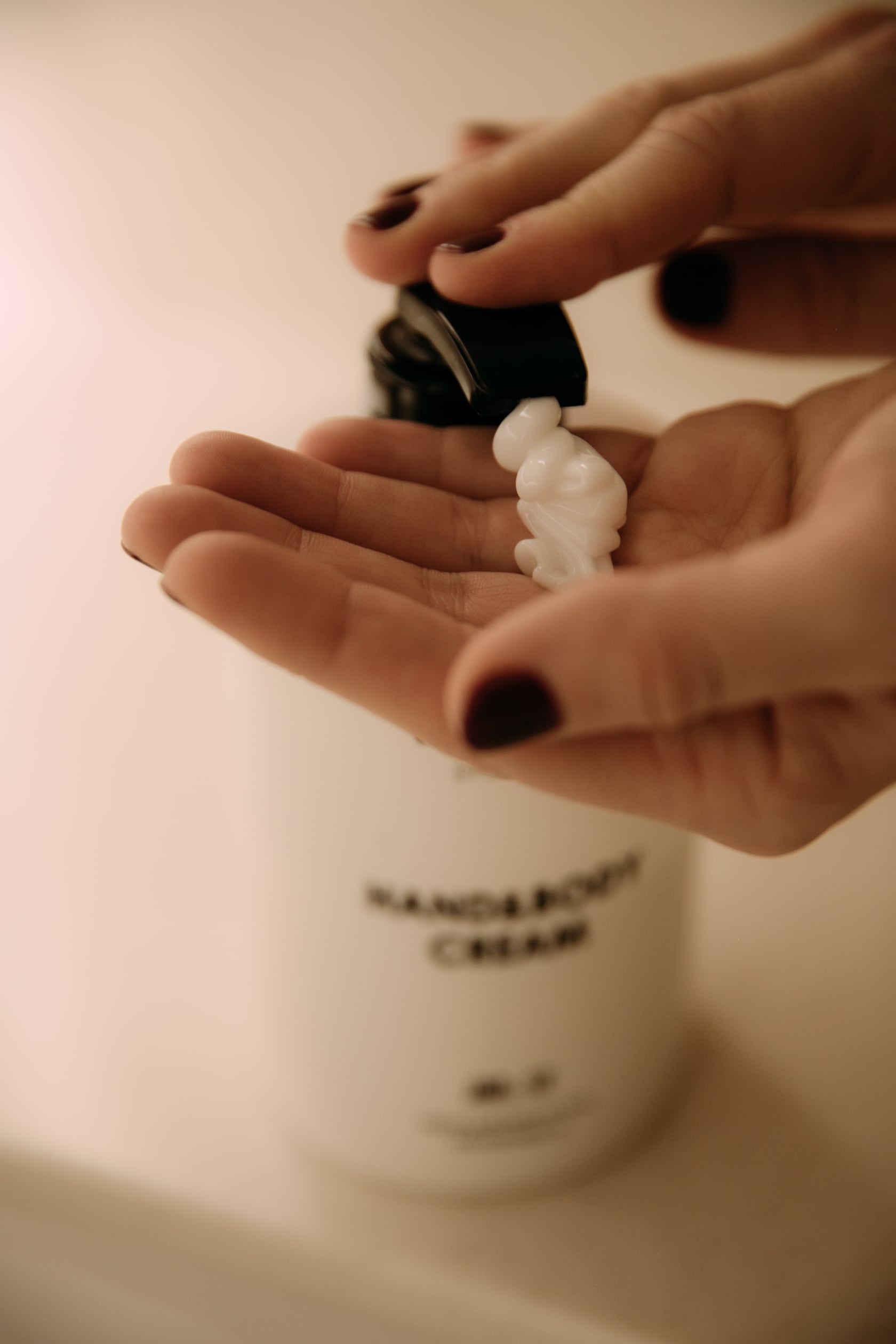 Крем для рук та тіла – vetiver | honest products