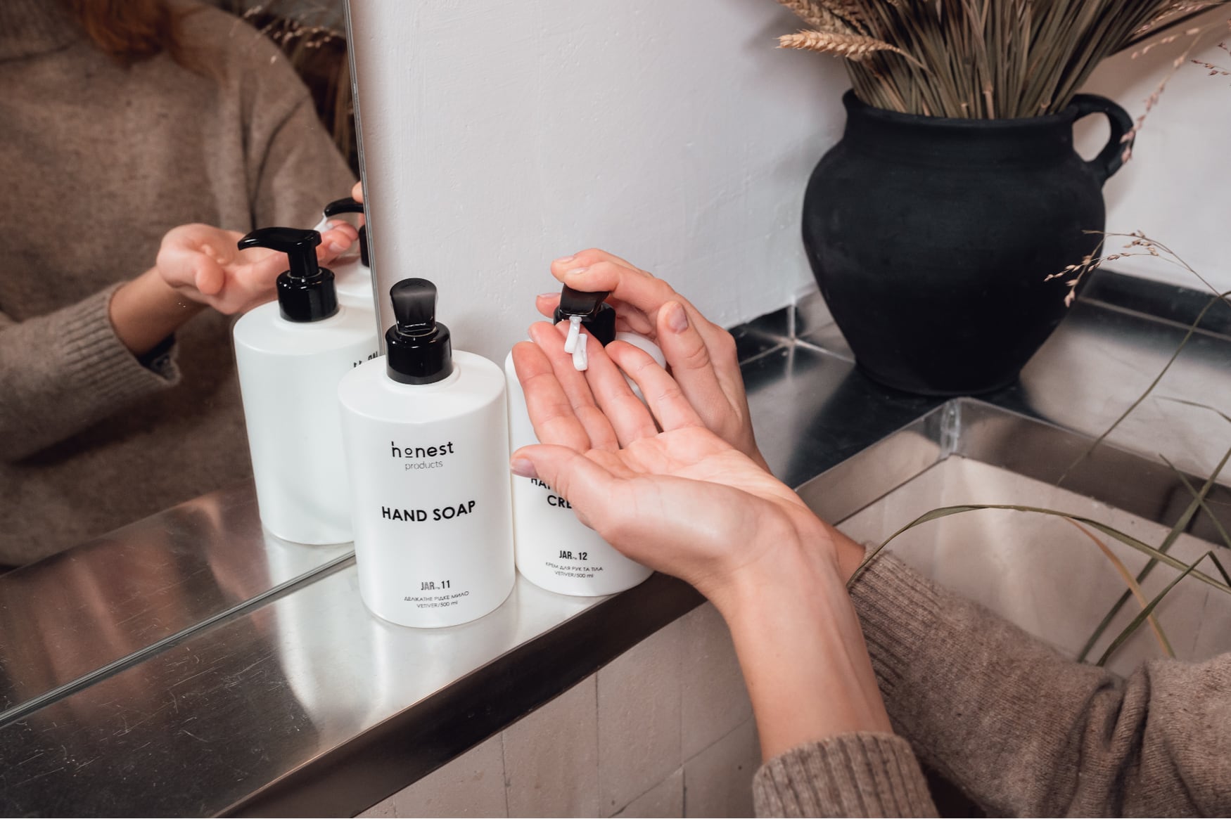 Крем для рук та тіла – vetiver | honest products